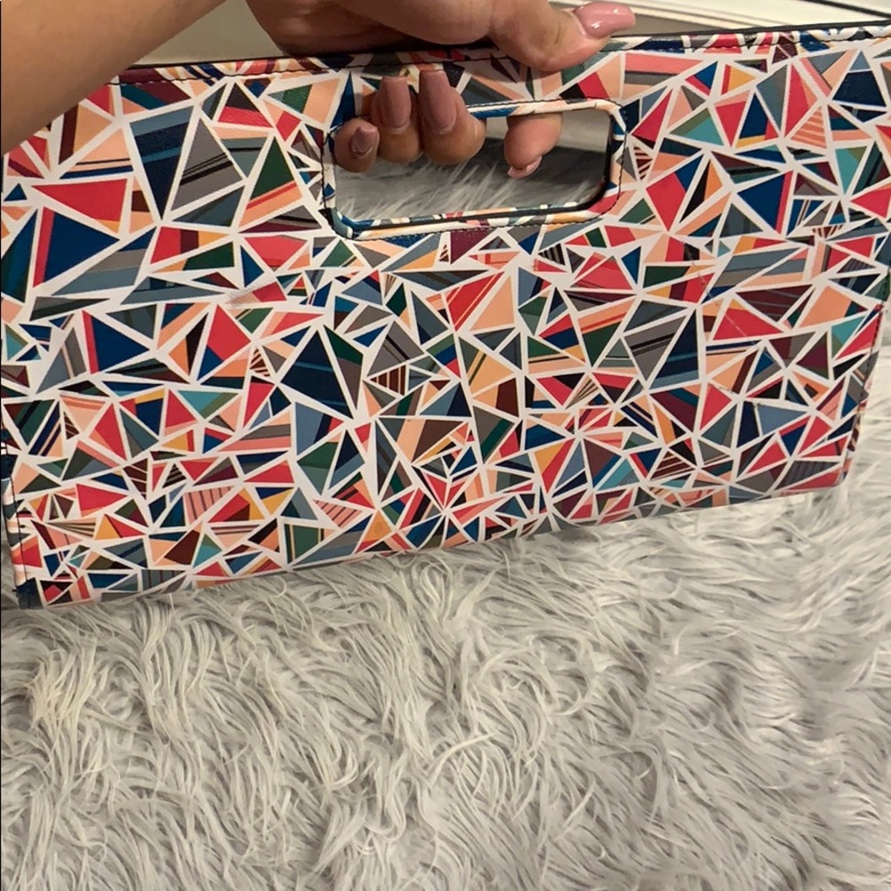 Multi-color Handbag - Picture 2 of 3
